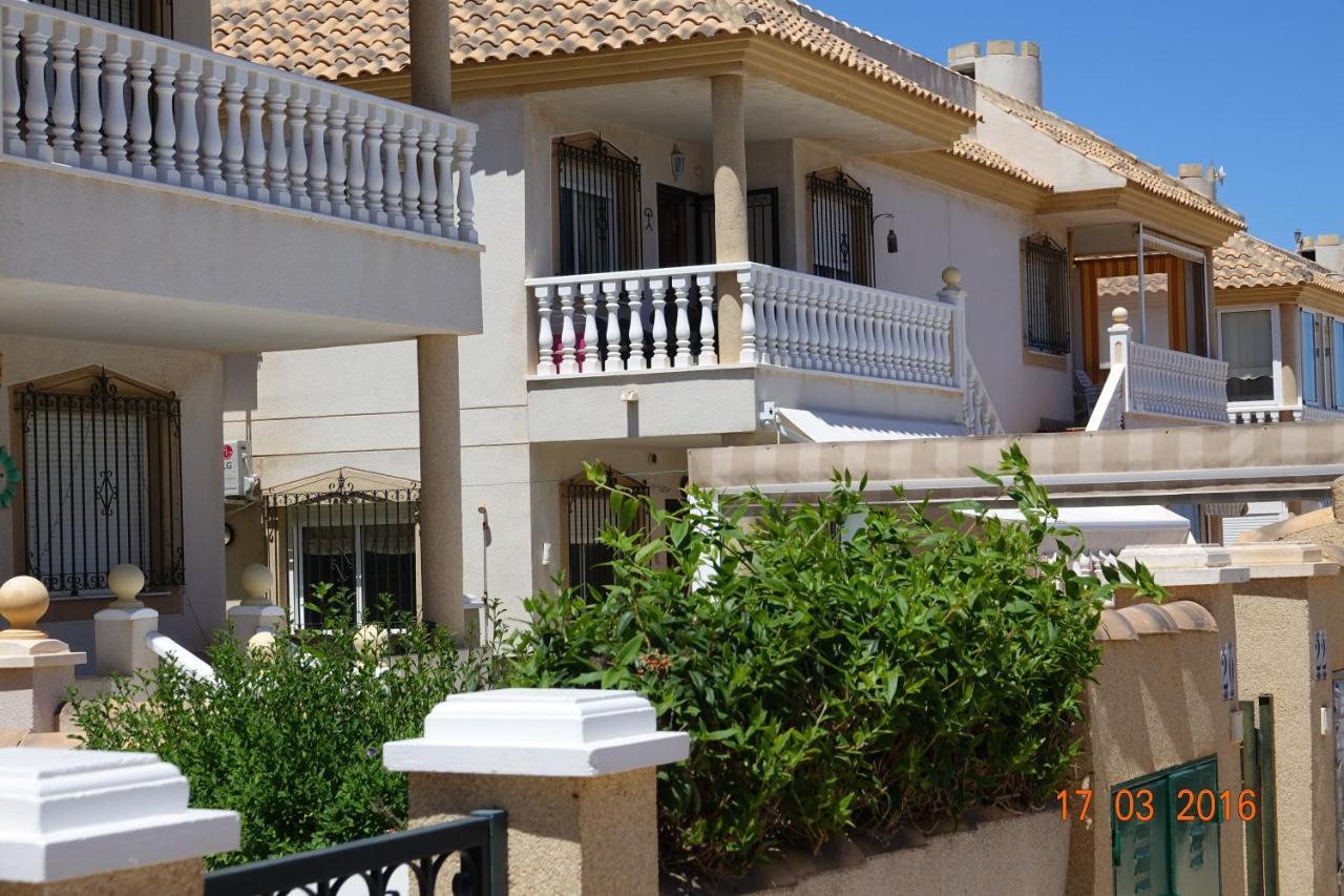 Villa Del Mar Ориуэла Экстерьер фото